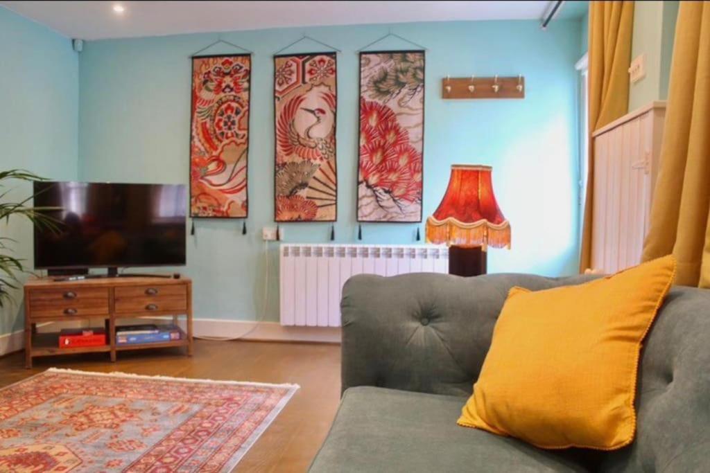 Traveller'S Rest - Cosy Cottage In Heart Of Wilton Salisbury Exterior foto